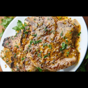 Côte de porc poêlé, sauce moutarde à l’ancienne